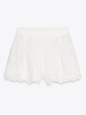 ZW Collection embroidered pleated shorts in white size S